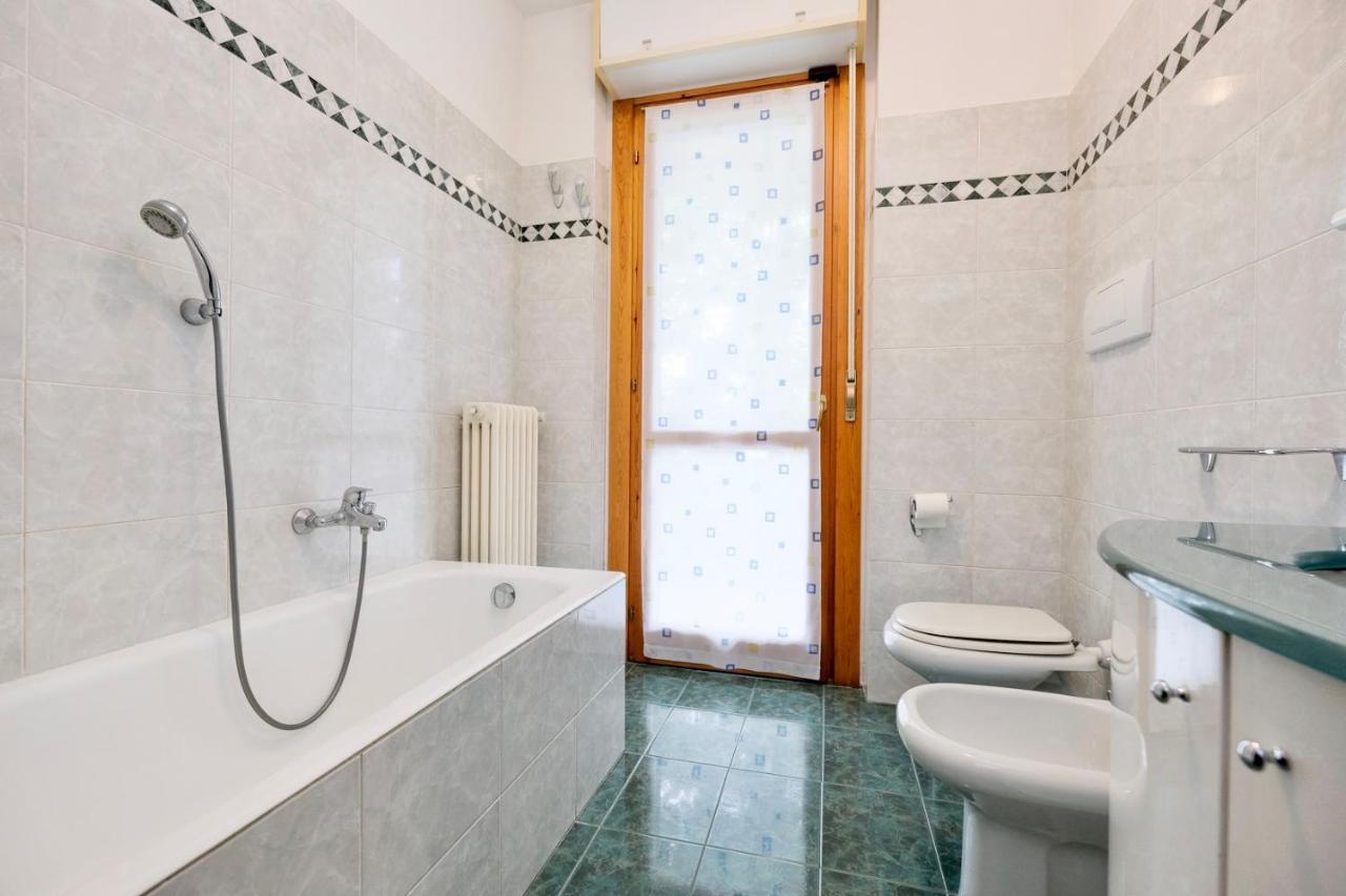 Bergamo Centro Elegante Appartamento Exteriör bild